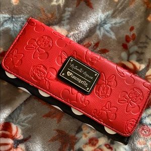 Minnie Mouse loungefly wallet